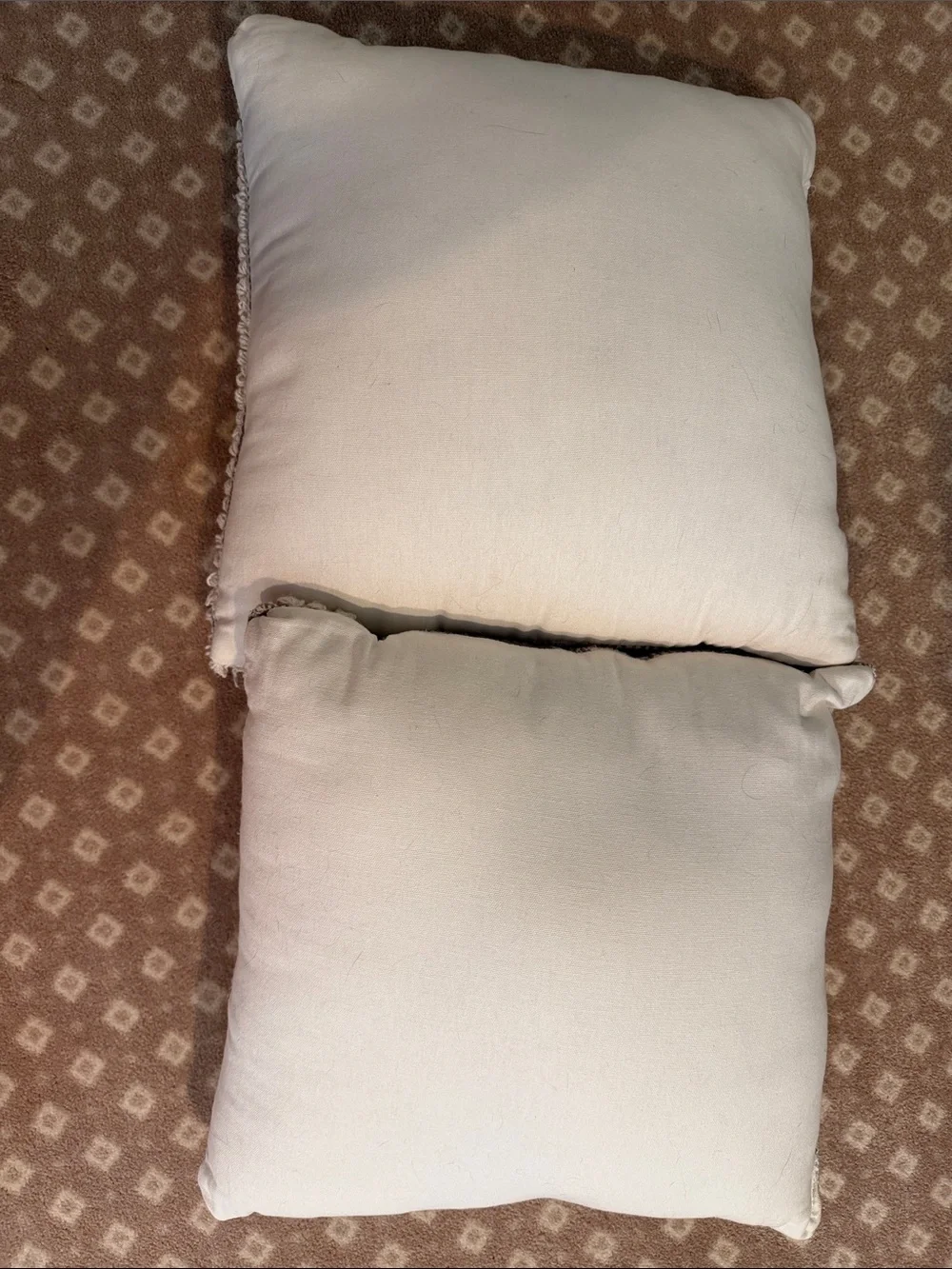 Decorative Throw Pillows in Neutral Gray and Cream Textured (Set of 2) EUC